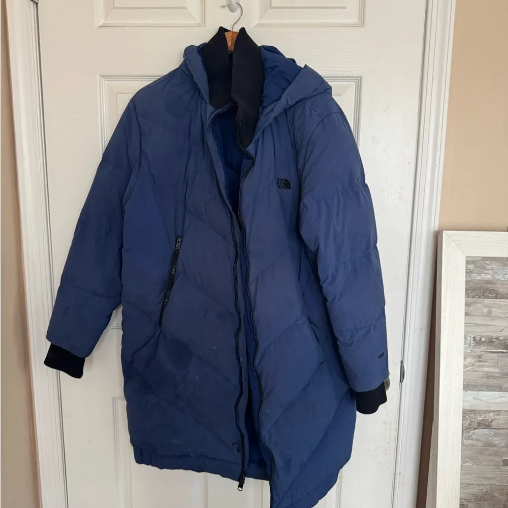 BLUE HOODED PUFFER COAT - Picture 2 of 6